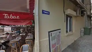 Casanova remorquage, Azilone-Ampaza