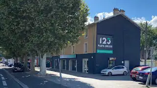 123 Pare-Brise Villefranche-sur-Saône, Villefranche-sur-Saône