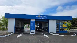 Mondial Pare-Brise, Lattes