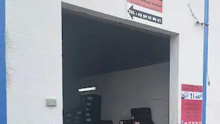 Garage Négoce Auto Paloise(pneus+service carte grise+climatisation), Pau