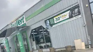 Feu Vert, Angers