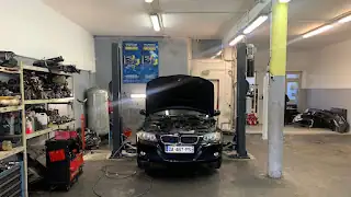 Garage des Chanoux (Neuilly-sur-Marne), Neuilly-sur-Marne